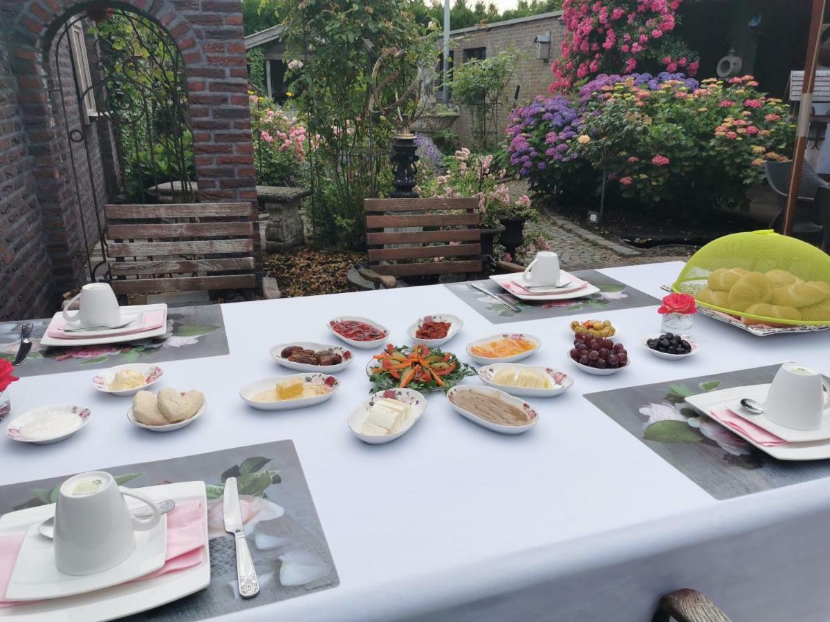 مبيت وإفطار Neerpelt La Rose المظهر الخارجي الصورة