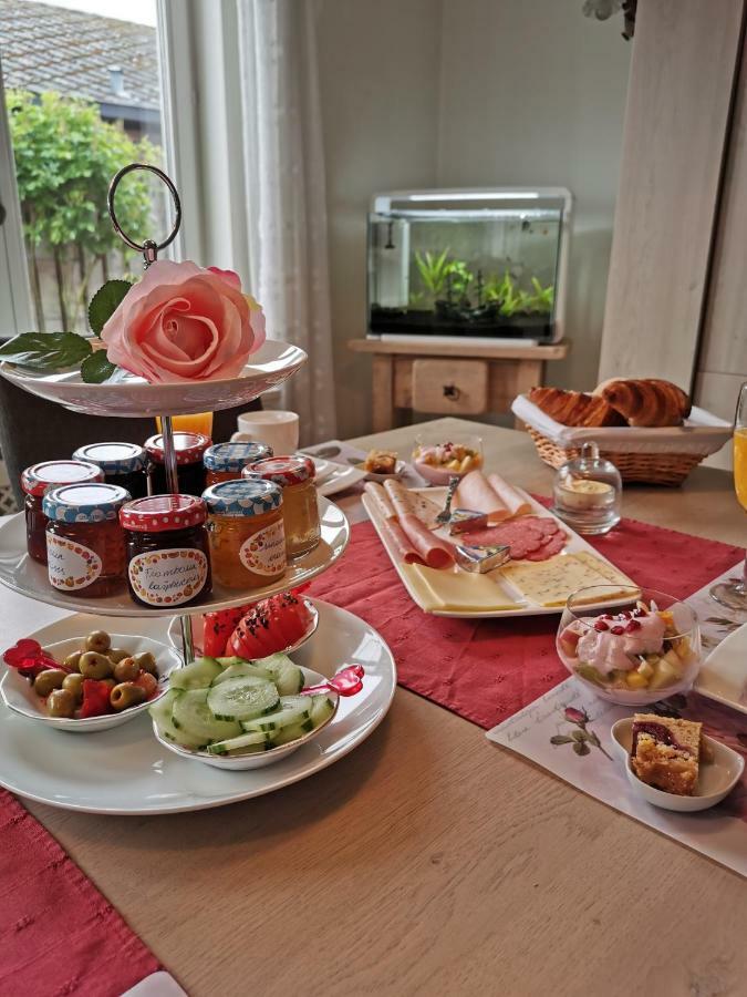 مبيت وإفطار Neerpelt La Rose المظهر الخارجي الصورة